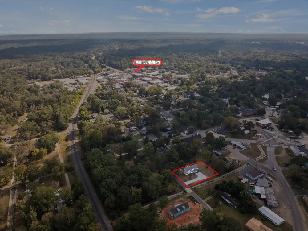 655 SODA STREET Jefferson, TX 75657