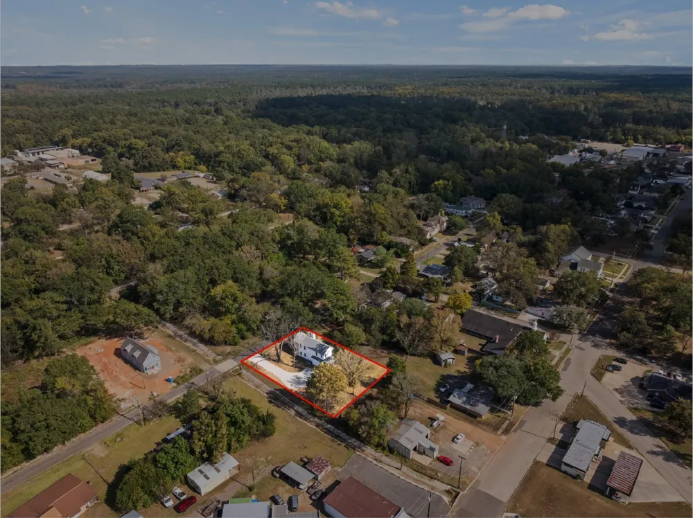 655 SODA STREET Jefferson, TX 75657