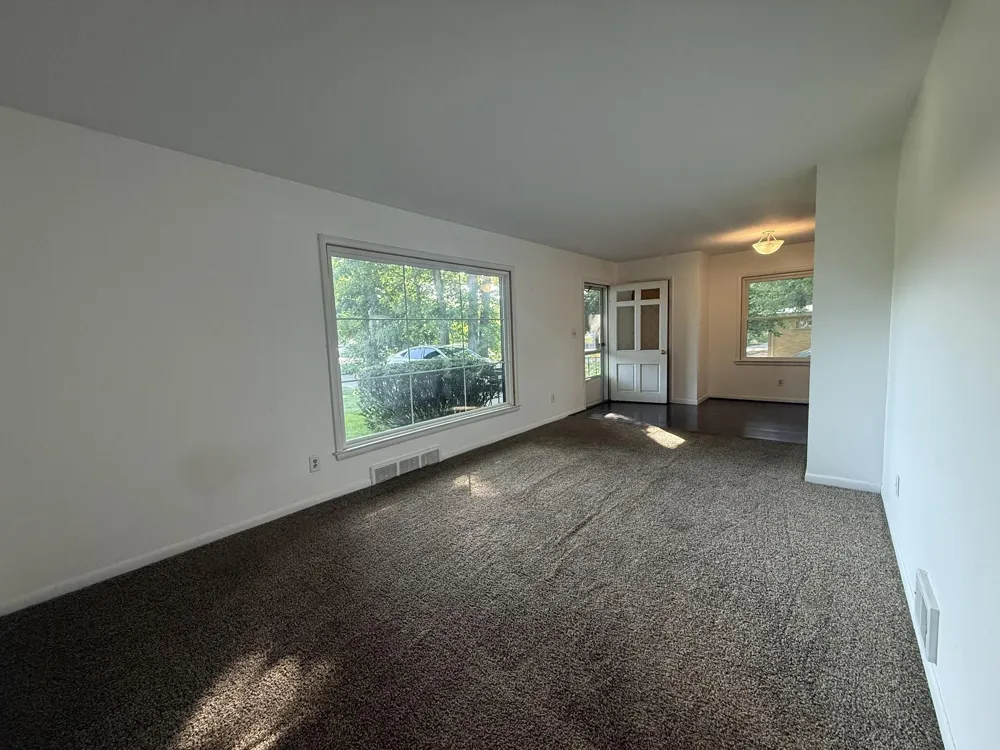 7425 Ann Arbor Street Dexter City, MI 48130