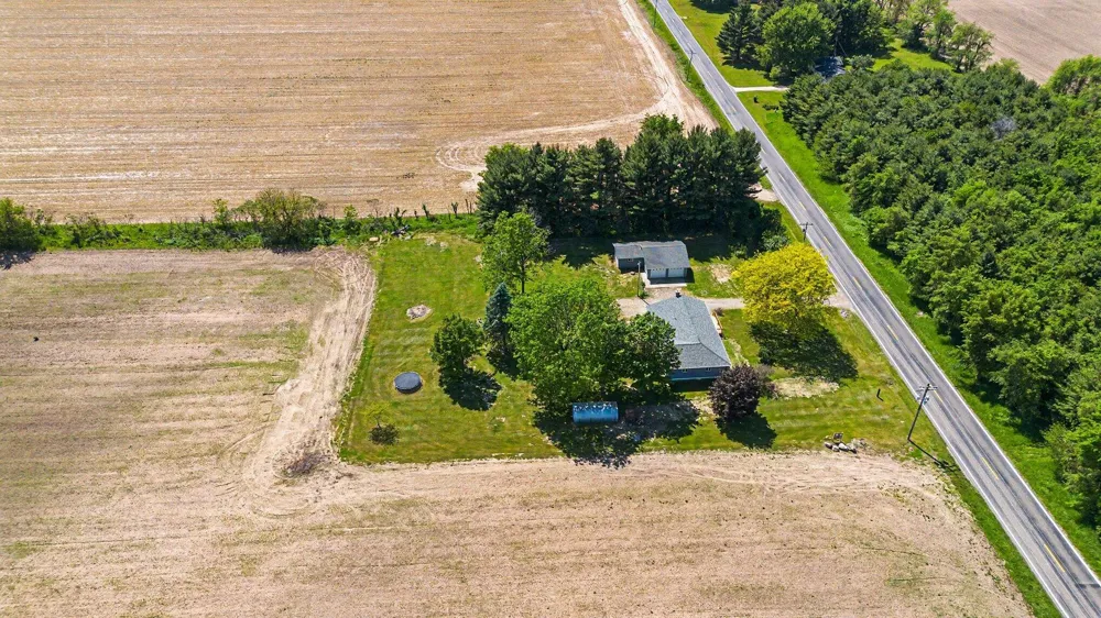 22111 Dutch Settlement Street Lagrange Township, MI 49031