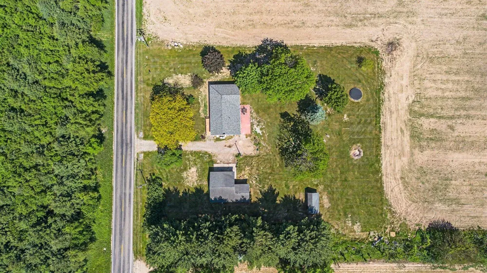 22111 Dutch Settlement Street Lagrange Township, MI 49031