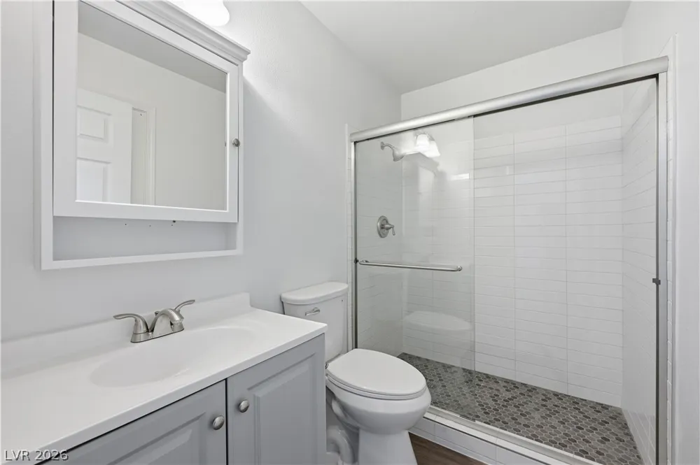 6952 Issac Avenue Las Vegas, NV 89156
