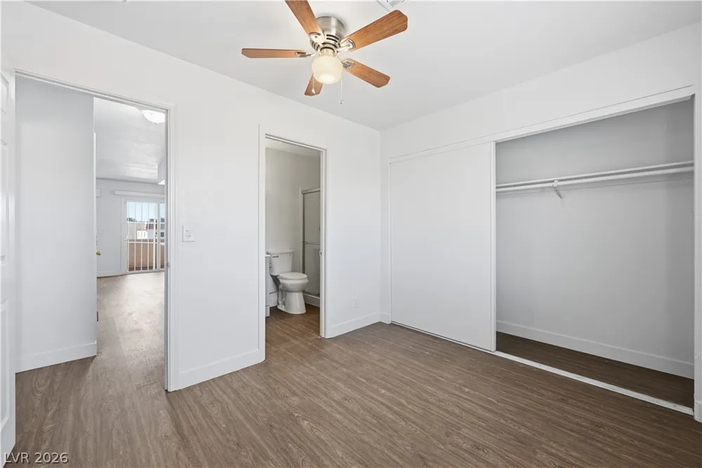 6952 Issac Avenue Las Vegas, NV 89156