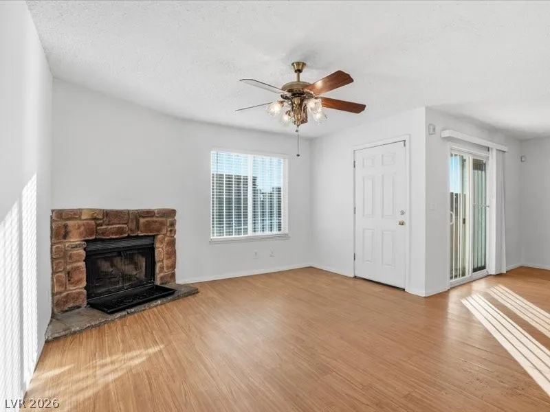 6952 Issac Avenue Las Vegas, NV 89156