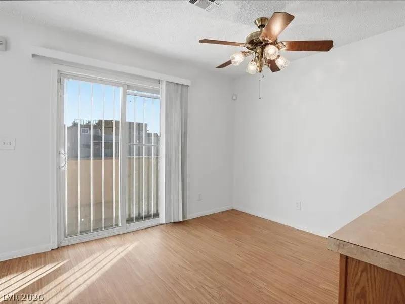 6952 Issac Avenue Las Vegas, NV 89156