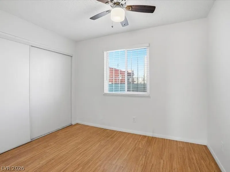 6952 Issac Avenue Las Vegas, NV 89156