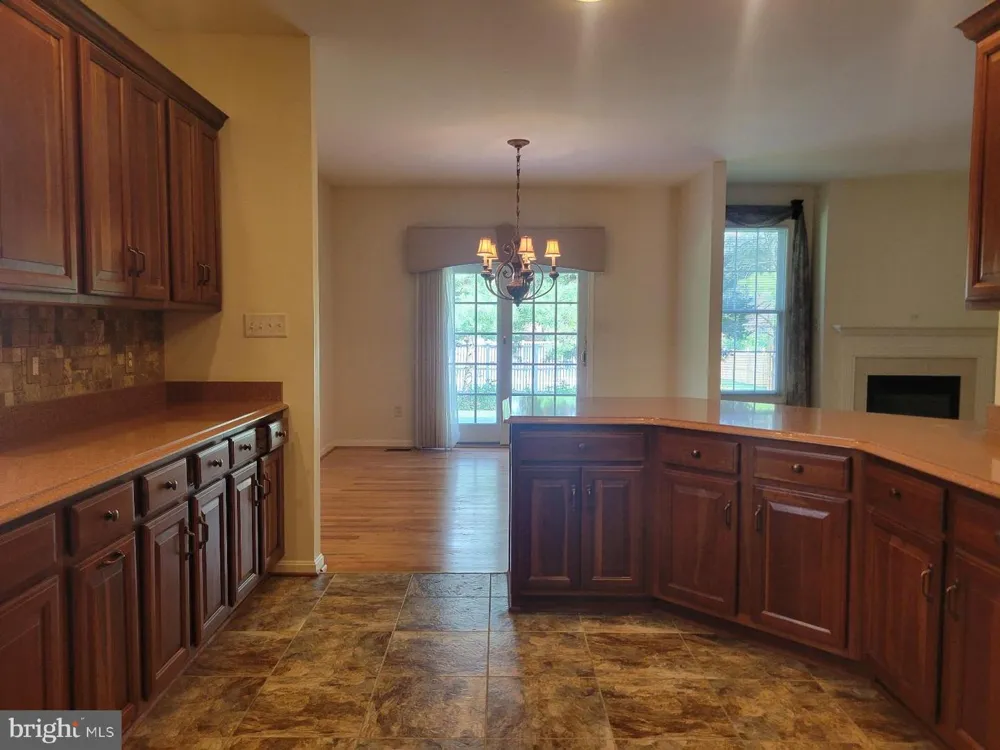1852 MERIDIAN DRIVE Hagerstown, MD 21742