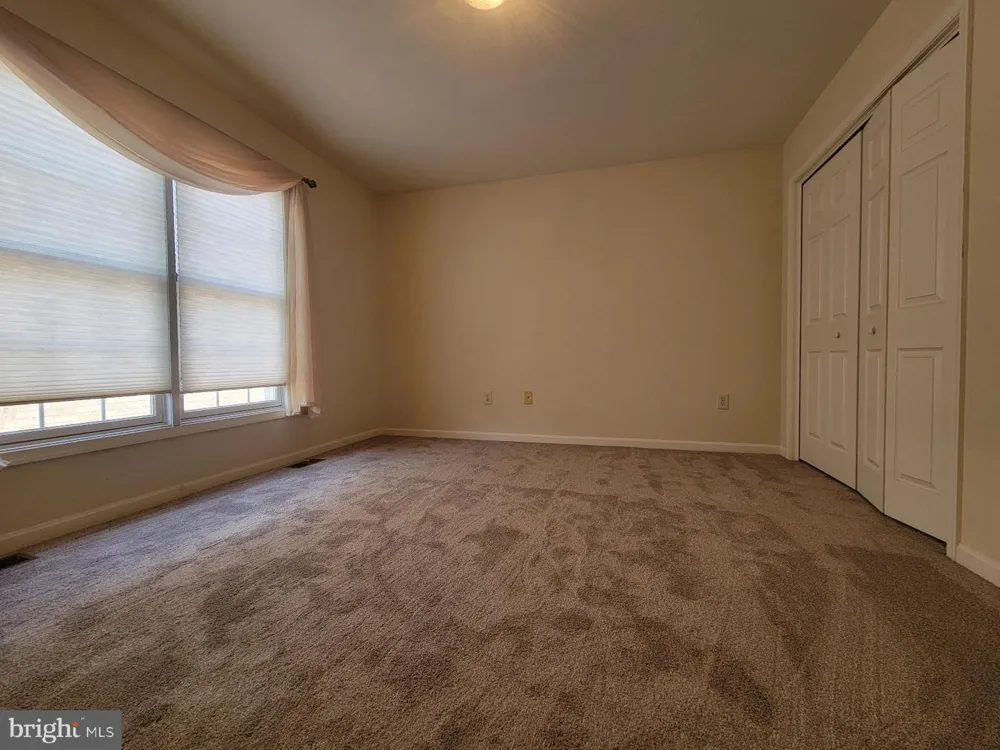 1852 MERIDIAN DRIVE Hagerstown, MD 21742