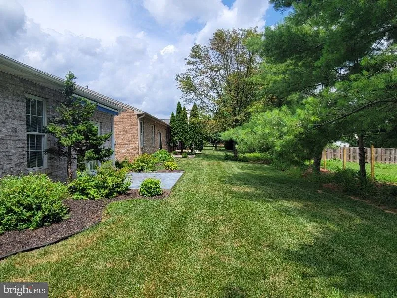 1852 MERIDIAN DRIVE Hagerstown, MD 21742