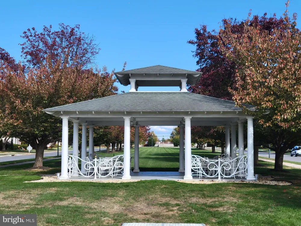 1852 MERIDIAN DRIVE Hagerstown, MD 21742