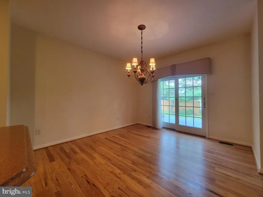 1852 MERIDIAN DRIVE Hagerstown, MD 21742