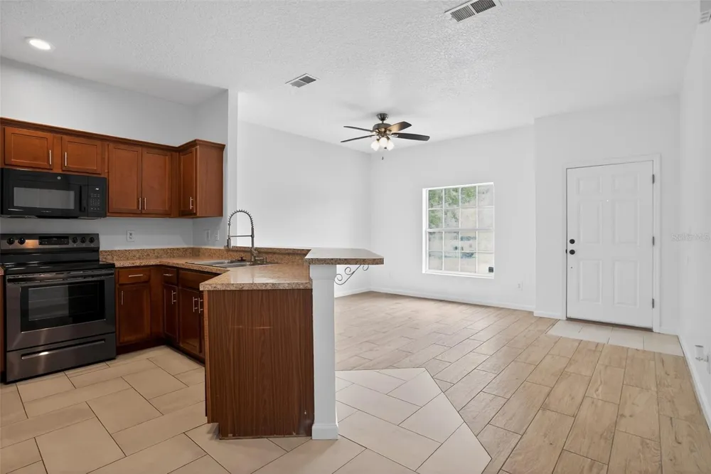 1923 YELLOWFIN DRIVE Port Orange, FL 32128