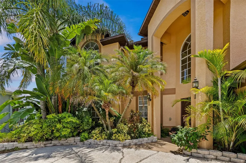 27221 SEA BREEZE WAY Wesley Chapel, FL 33544
