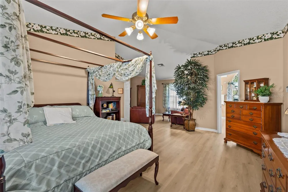 27221 SEA BREEZE WAY Wesley Chapel, FL 33544
