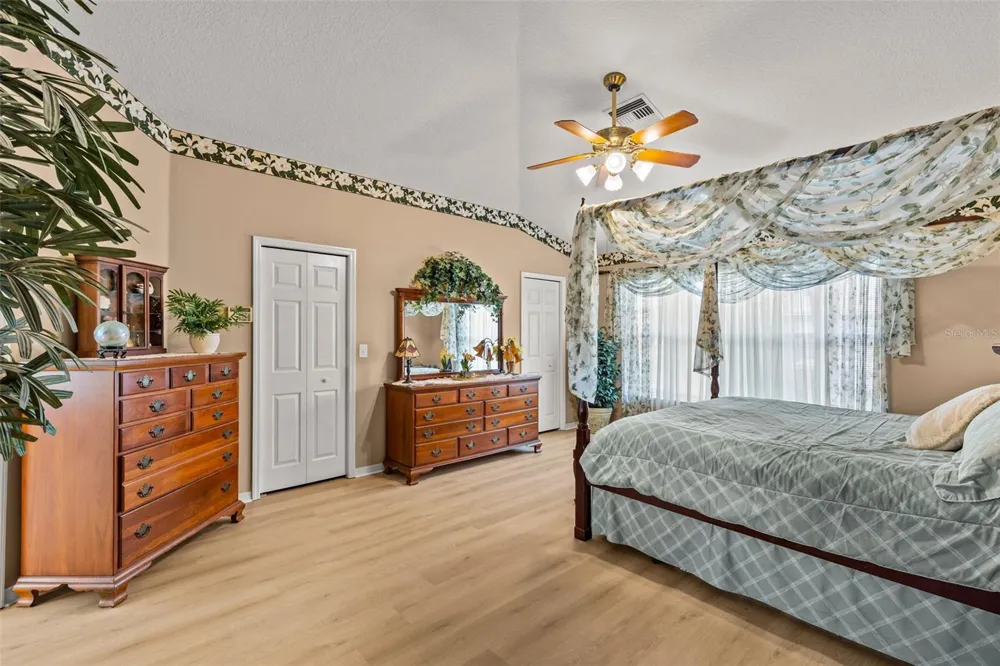 27221 SEA BREEZE WAY Wesley Chapel, FL 33544