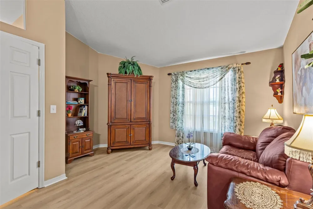 27221 SEA BREEZE WAY Wesley Chapel, FL 33544