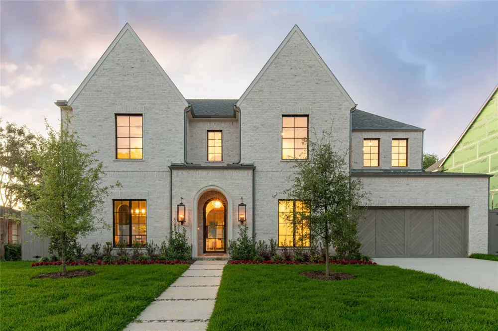3957 Gaspar Drive Dallas, TX 75220