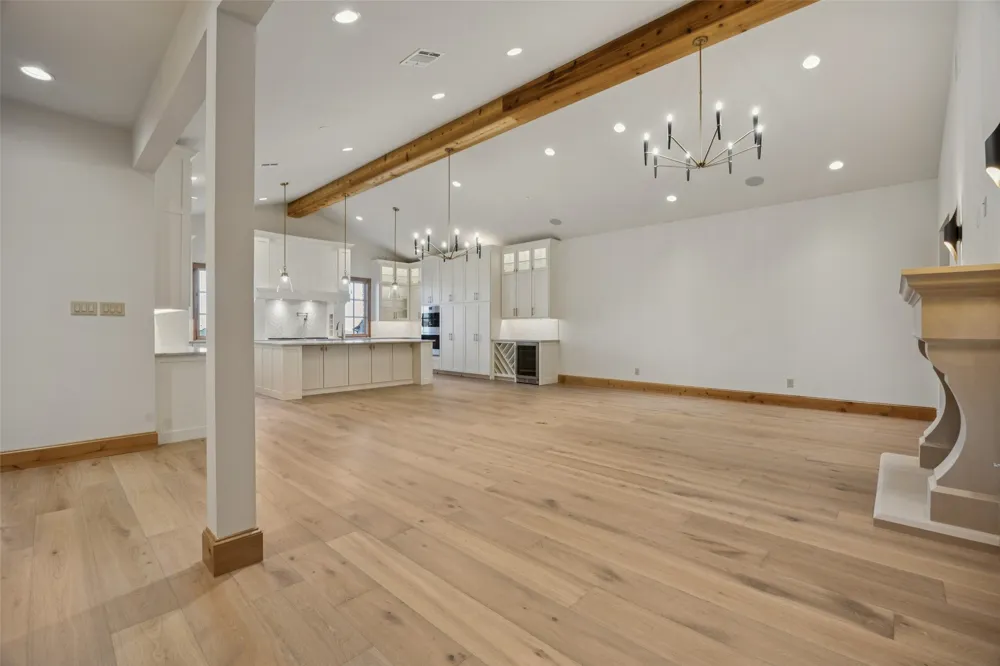 16 Catalonia Drive Westlake, TX 76262