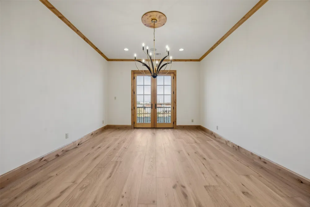 16 Catalonia Drive Westlake, TX 76262