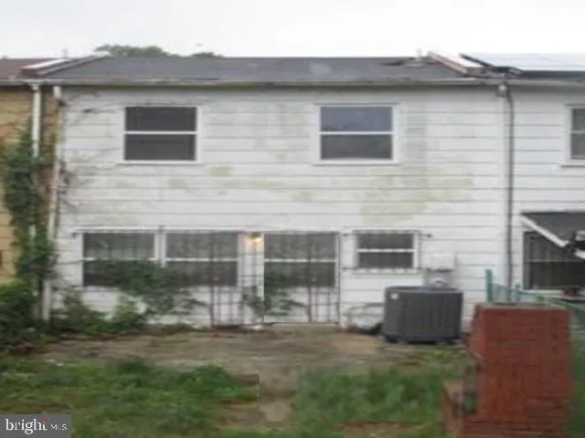 905 BELLEVUE STREET SE Washington, DC 20032