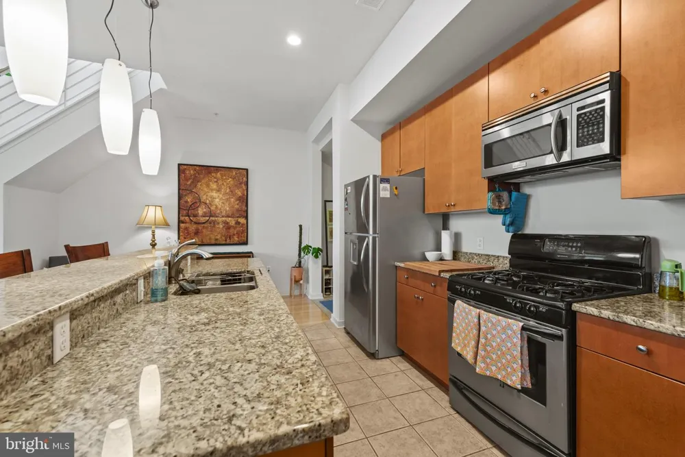 1209 CHARLES STREET #410 Baltimore, MD 21201