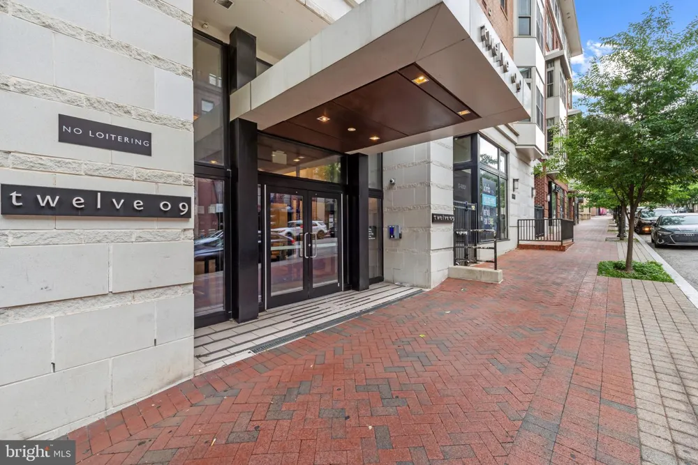 1209 CHARLES STREET #410 Baltimore, MD 21201
