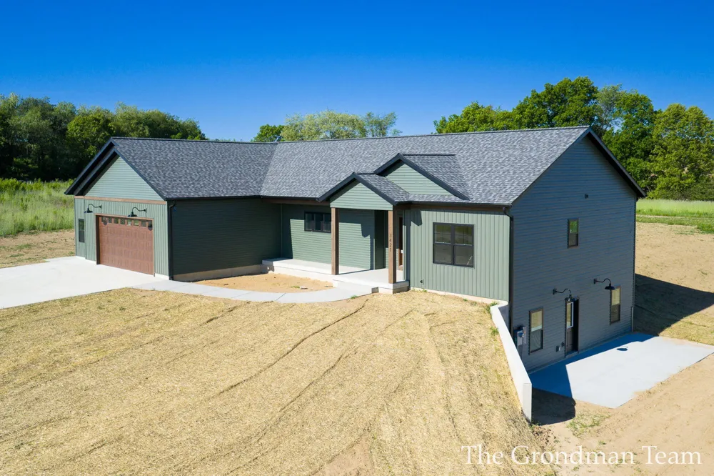 3421 Calming Meadows Court Thornapple Township, MI 49333