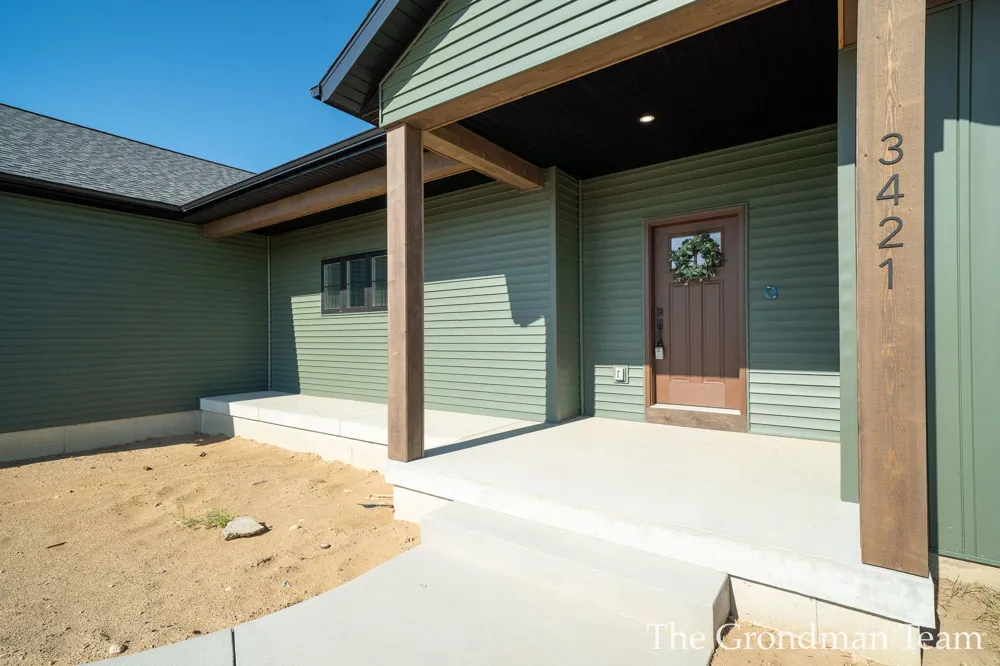 3421 Calming Meadows Court Thornapple Township, MI 49333