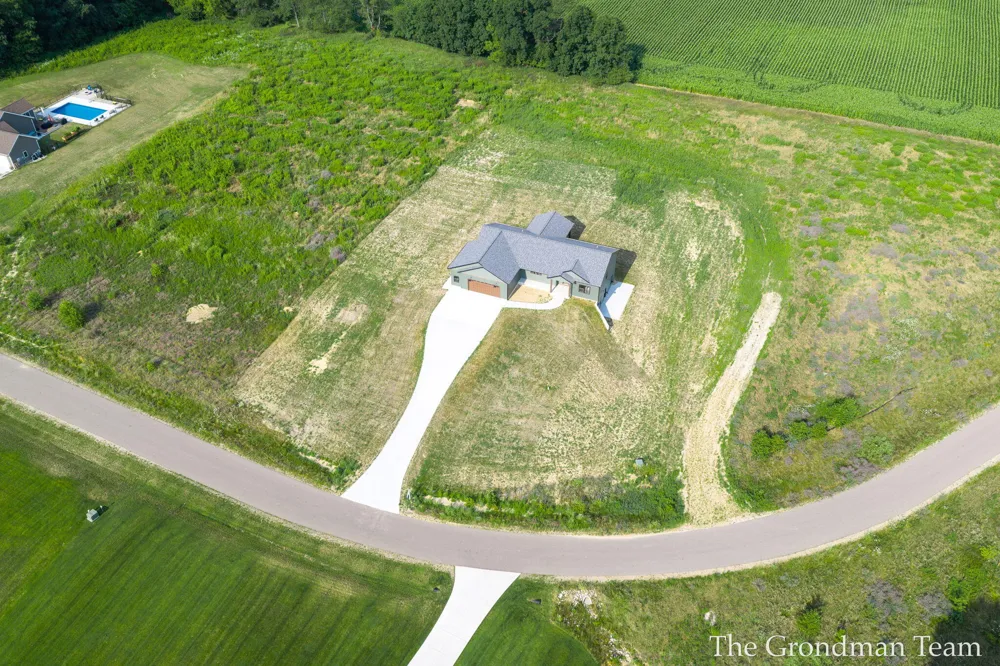 3421 Calming Meadows Court Thornapple Township, MI 49333
