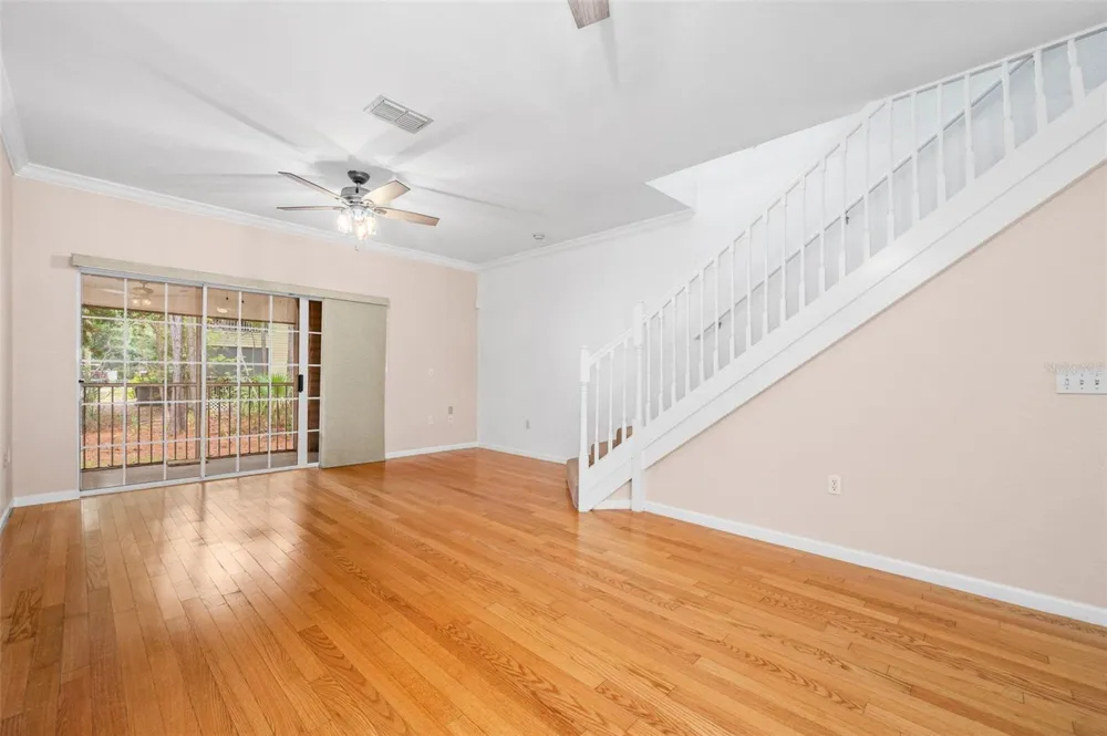 5065 NW 45TH ROAD #102 Gainesville, FL 32606