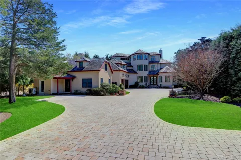 265 Asharoken Avenue