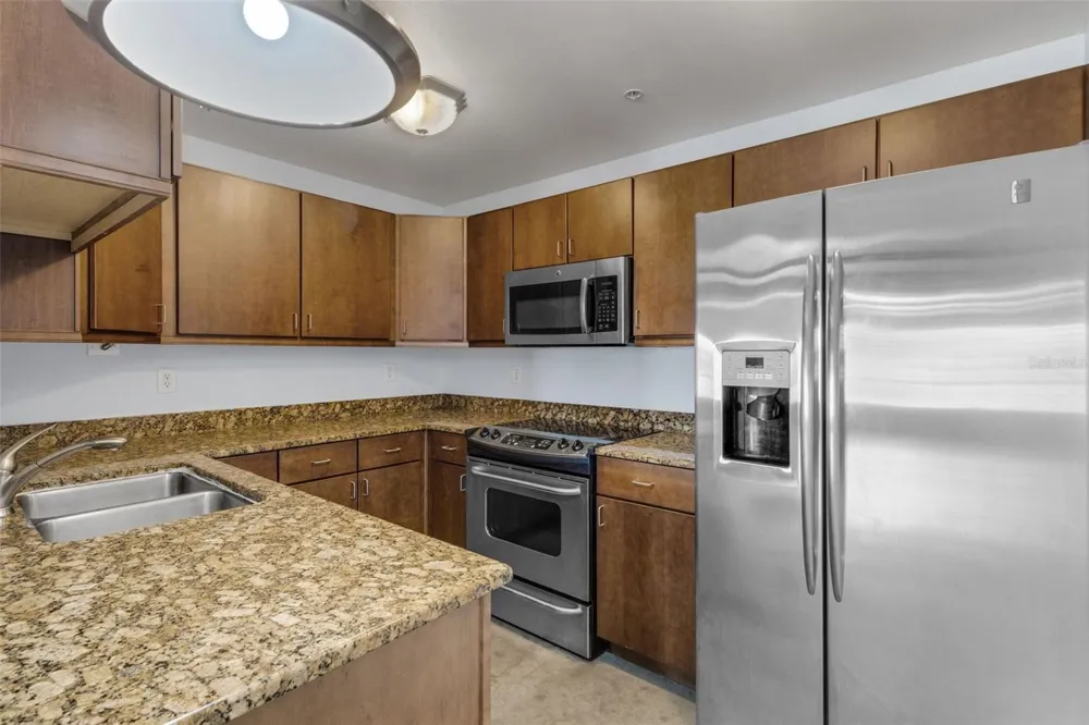 125 KENTUCKY AVENUE #303 Lakeland, FL 33801