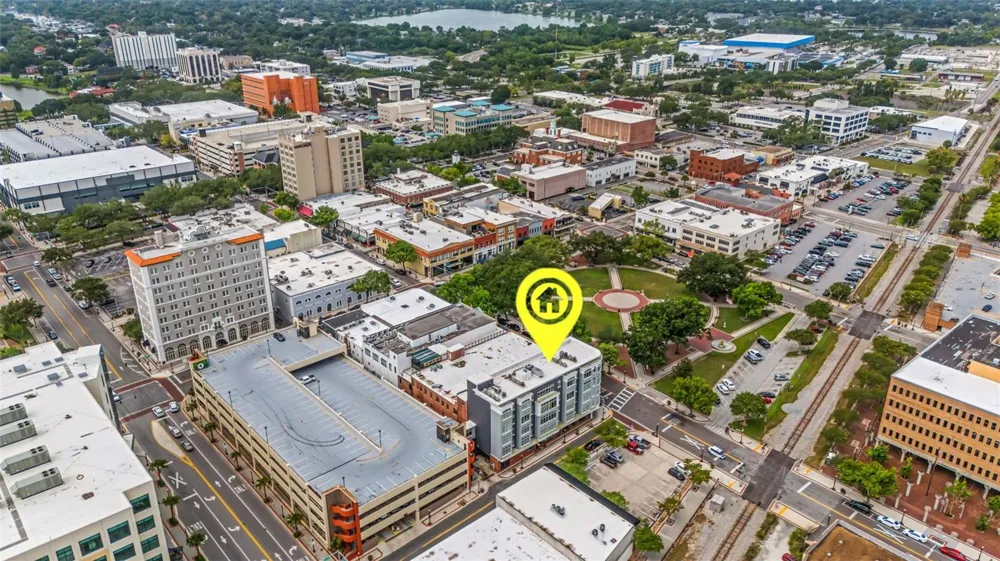 125 KENTUCKY AVENUE #303 Lakeland, FL 33801