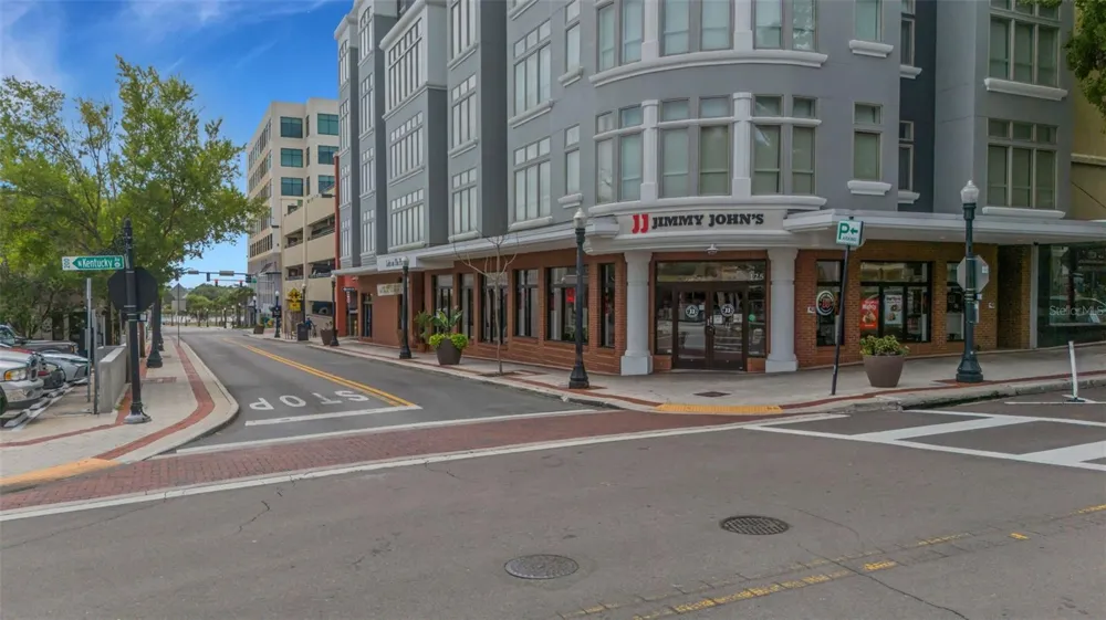 125 KENTUCKY AVENUE #303 Lakeland, FL 33801