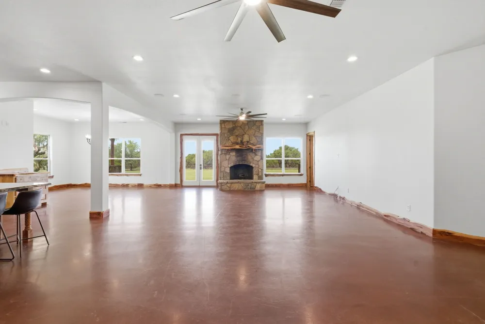 927 Prickly Pear Trail Gordon, TX 76453