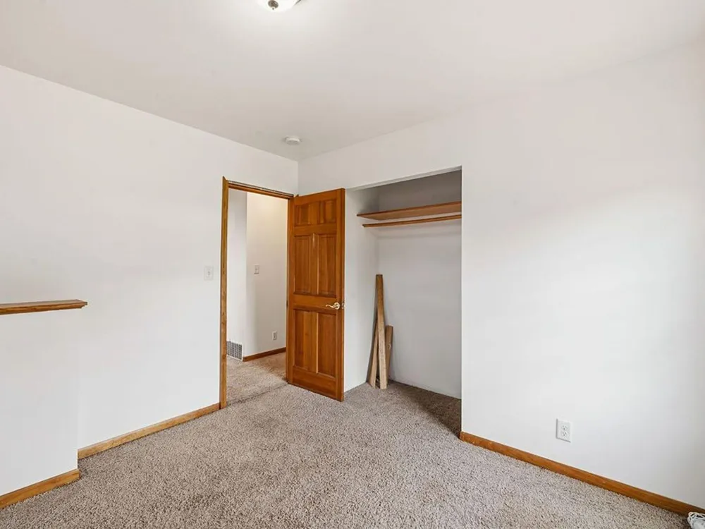 68 Edison Boulevard Silver Bay, MN 55614