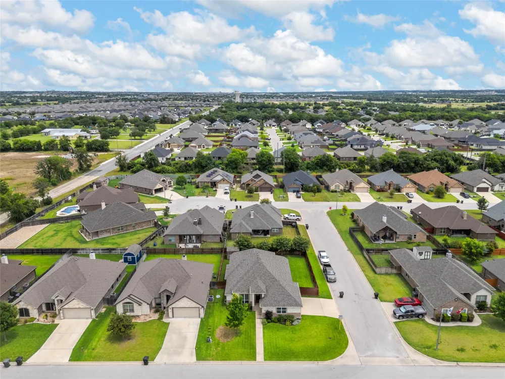 2515 Paisley Drive Temple, TX 76502