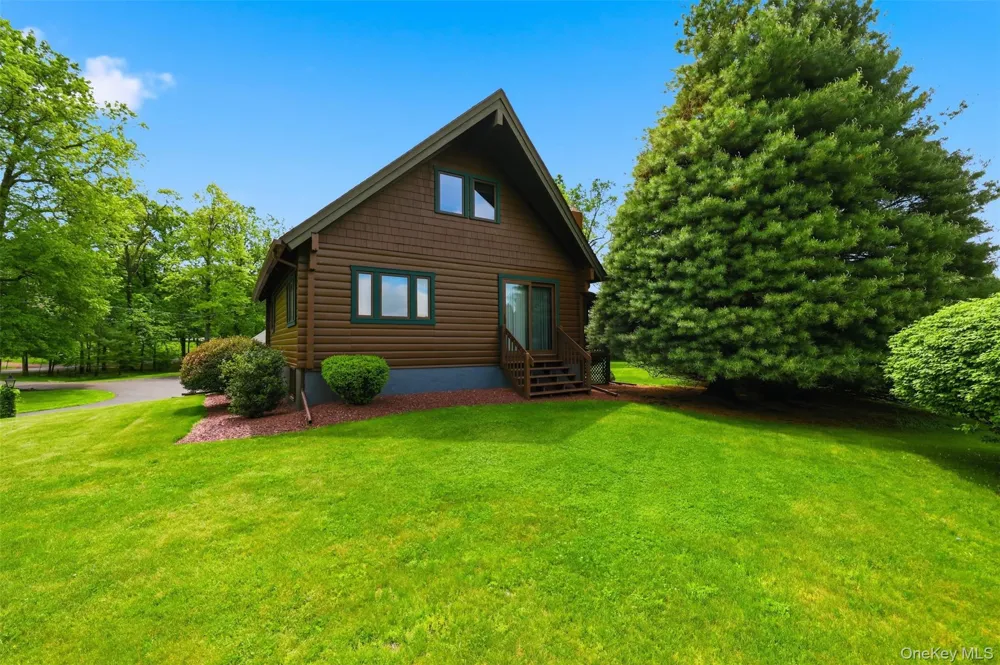 2 Linder Drive New Paltz, NY 12561