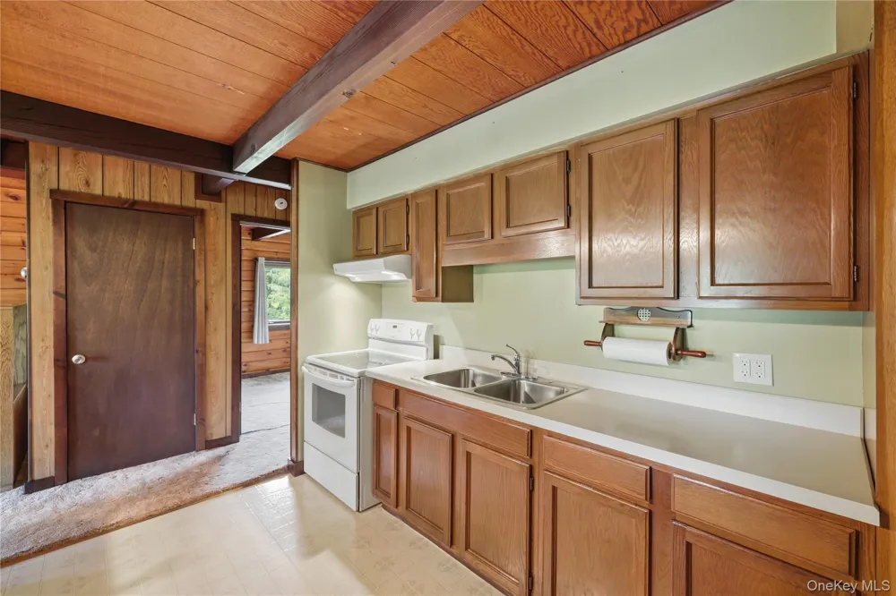 2 Linder Drive New Paltz, NY 12561