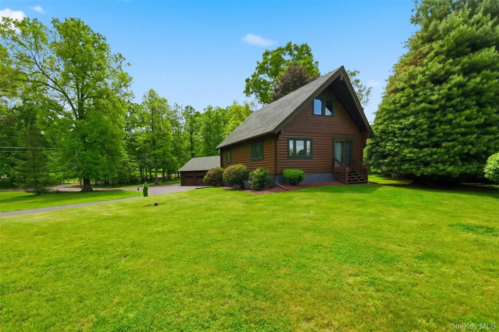 2 Linder Drive New Paltz, NY 12561