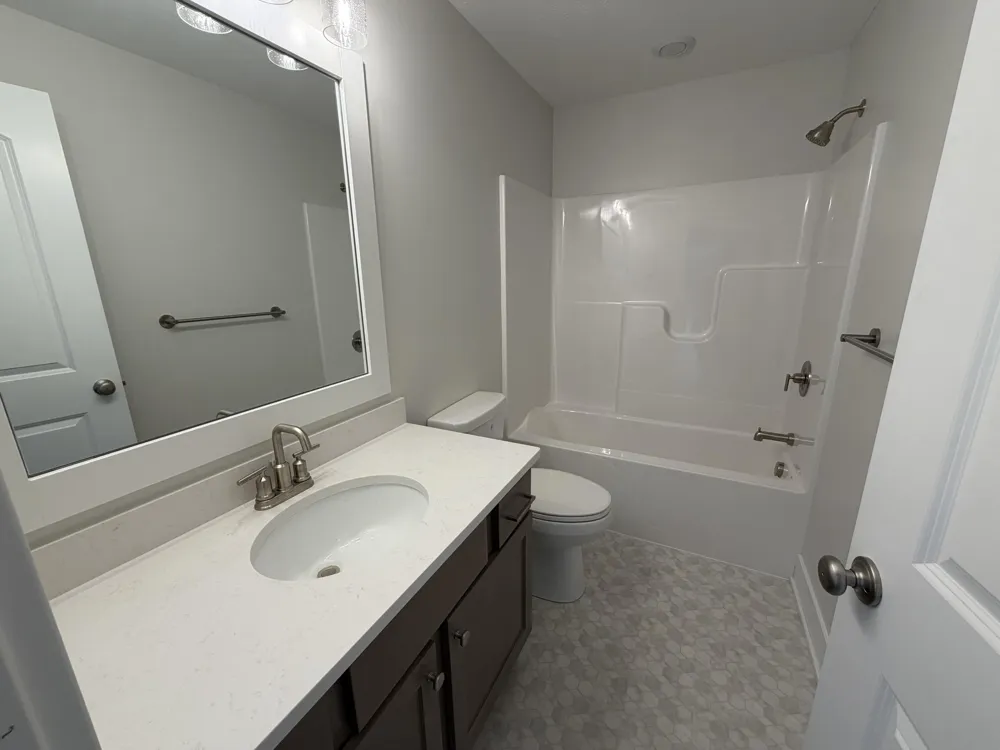 327 Round Hill Road Kalamazoo, MI 49009