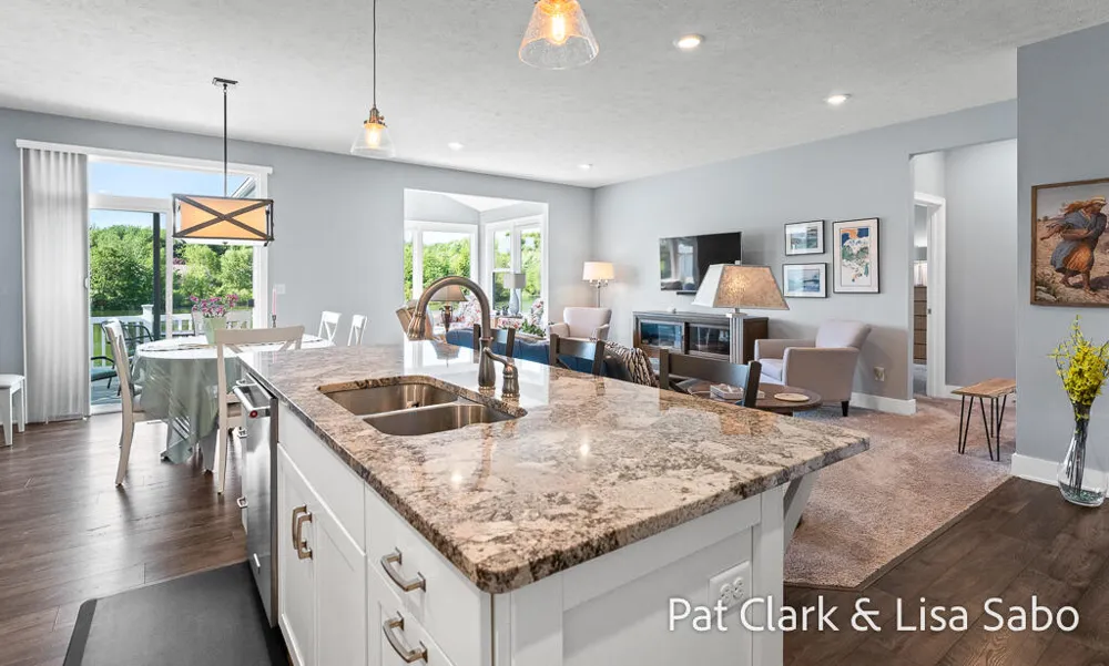 13458 Waybury Drive Nunica, MI 49448