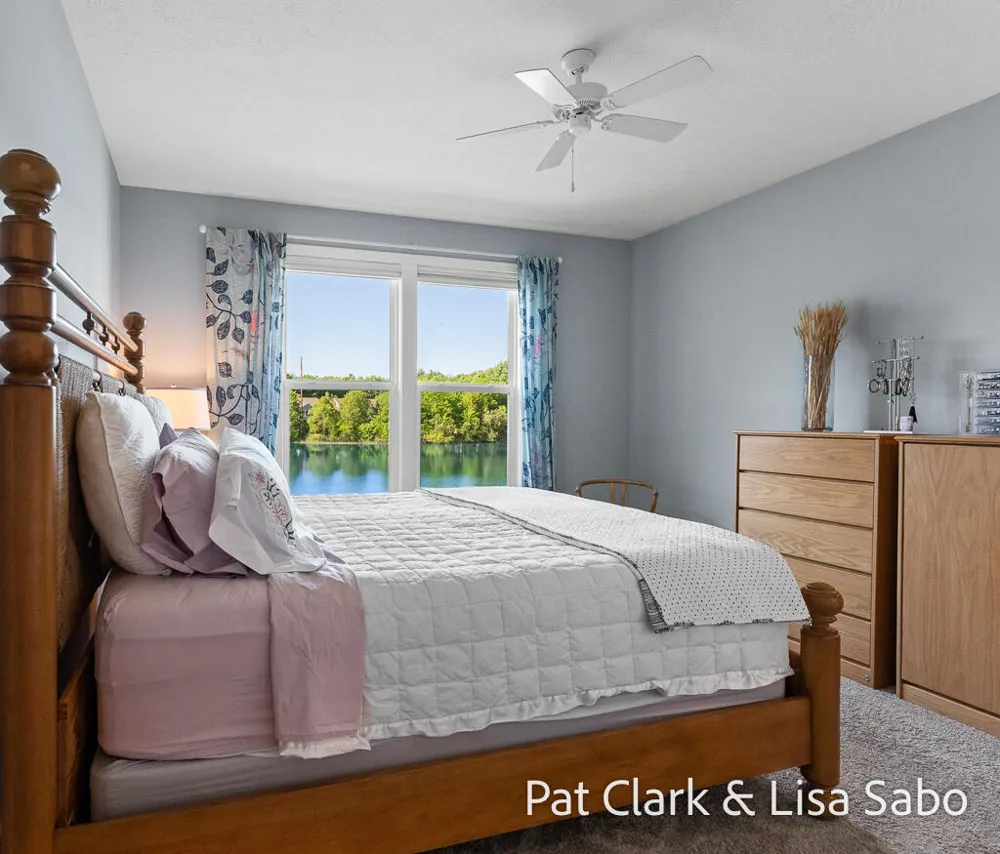 13458 Waybury Drive Nunica, MI 49448