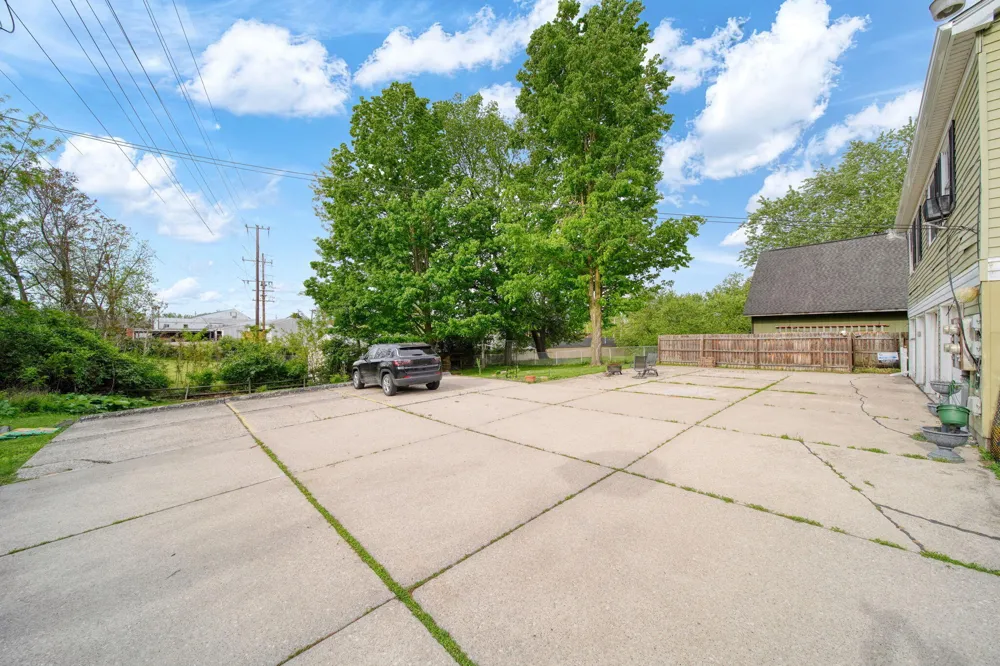 317 Clark Street #A Clinton, MI 49236