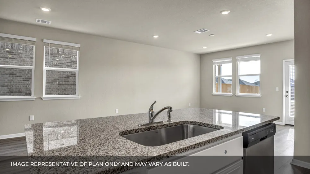 14044 Warnock Trail Manor, TX 78653