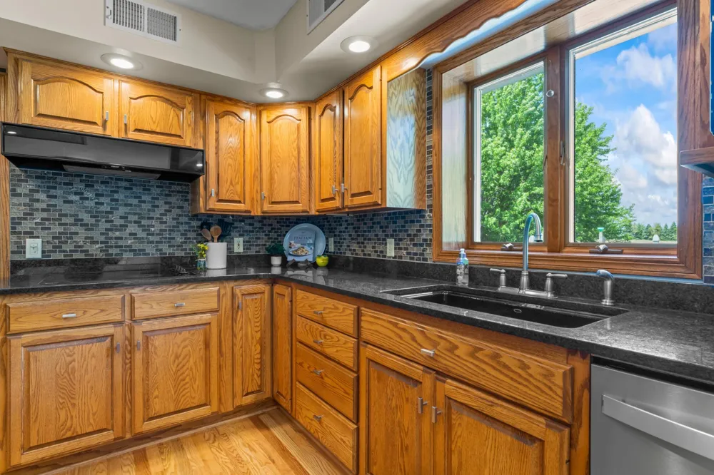 4141 90th Street NW Oronoco, MN 55960