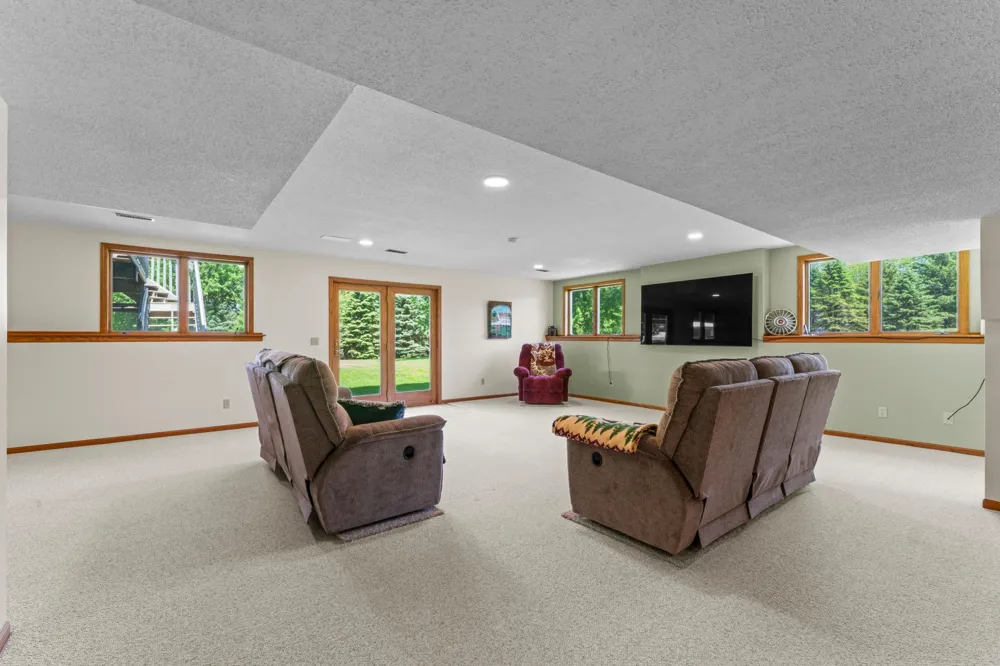 4141 90th Street NW Oronoco, MN 55960