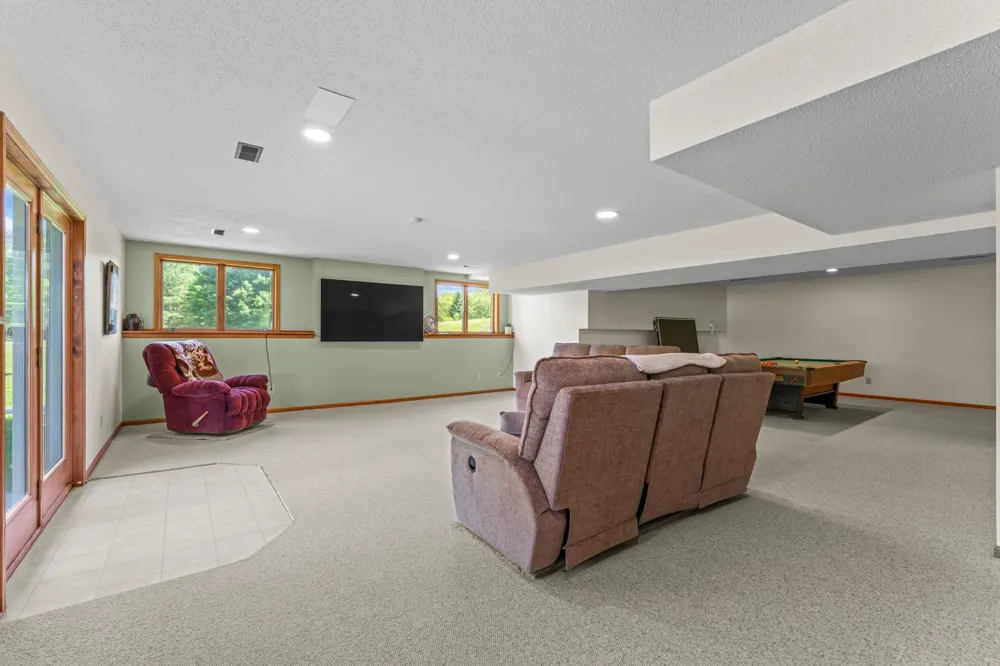 4141 90th Street NW Oronoco, MN 55960