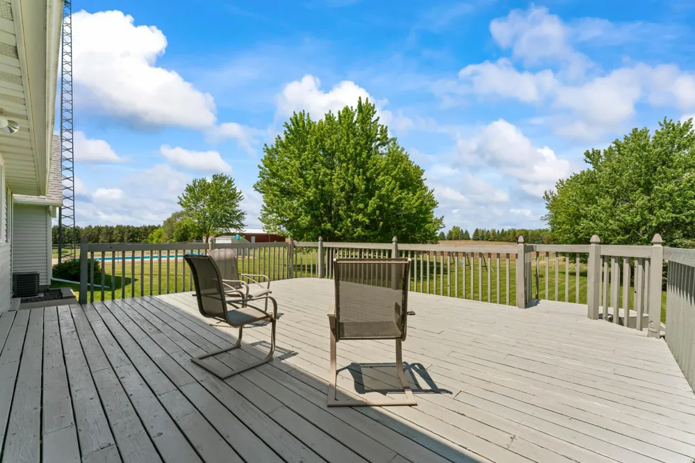 4141 90th Street NW Oronoco, MN 55960