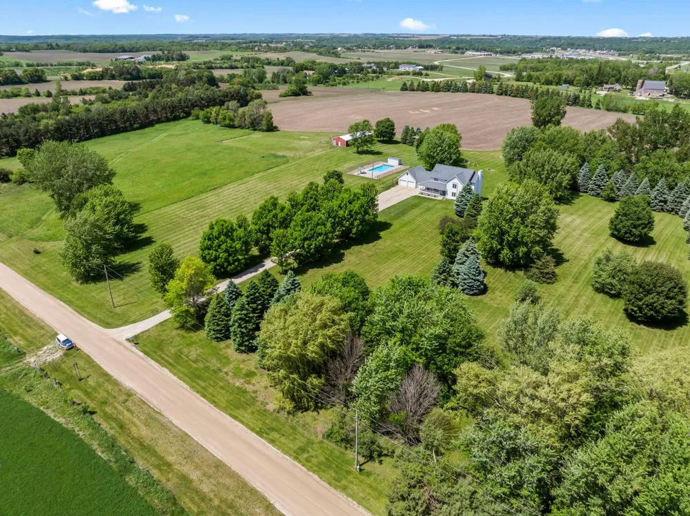 4141 90th Street NW Oronoco, MN 55960